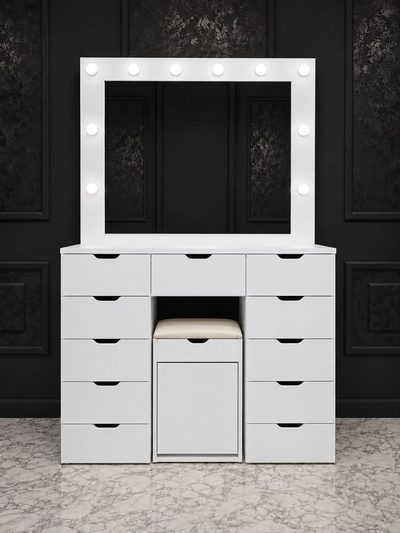 vanity (11 drawers)