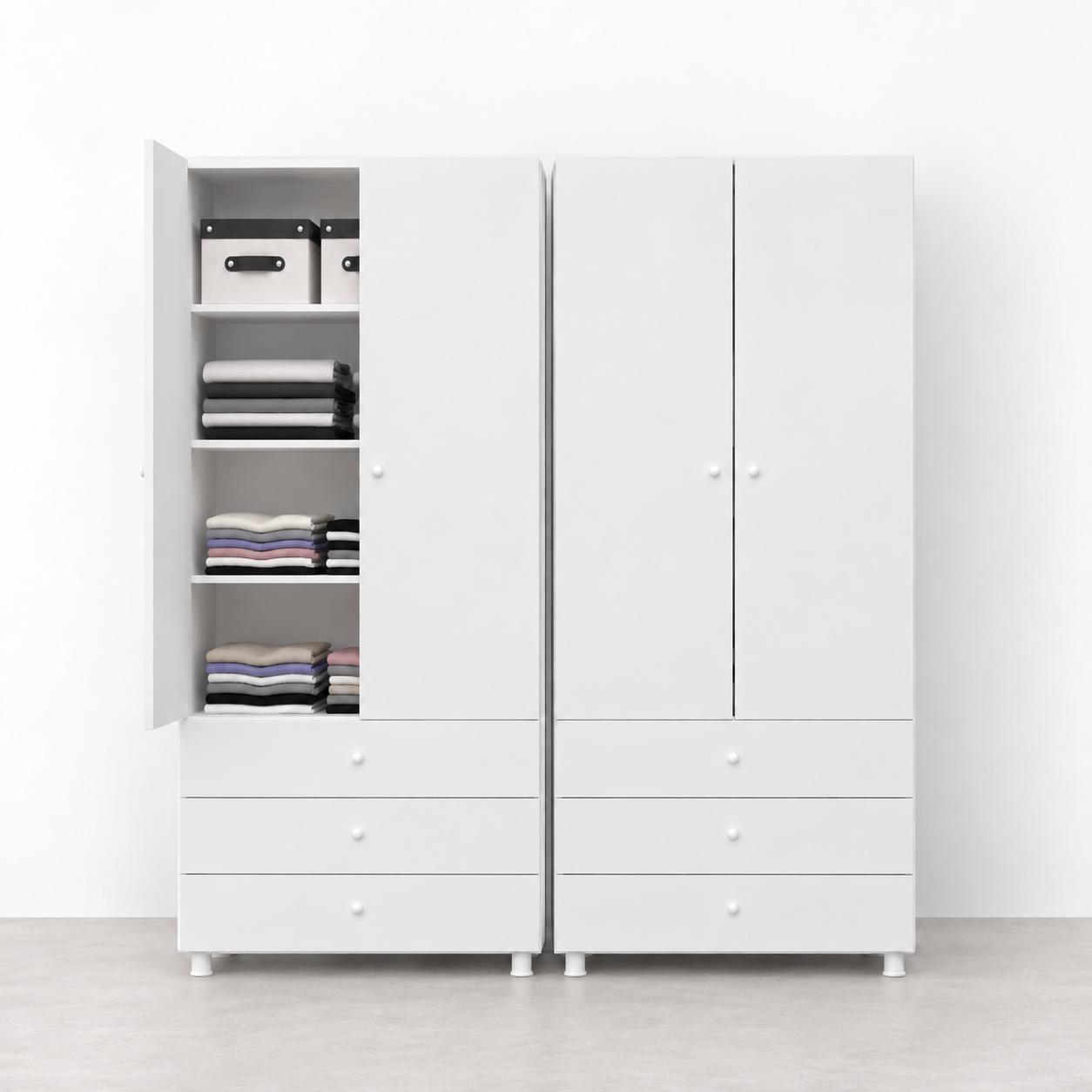 Closet 3 Drawers and shelves
