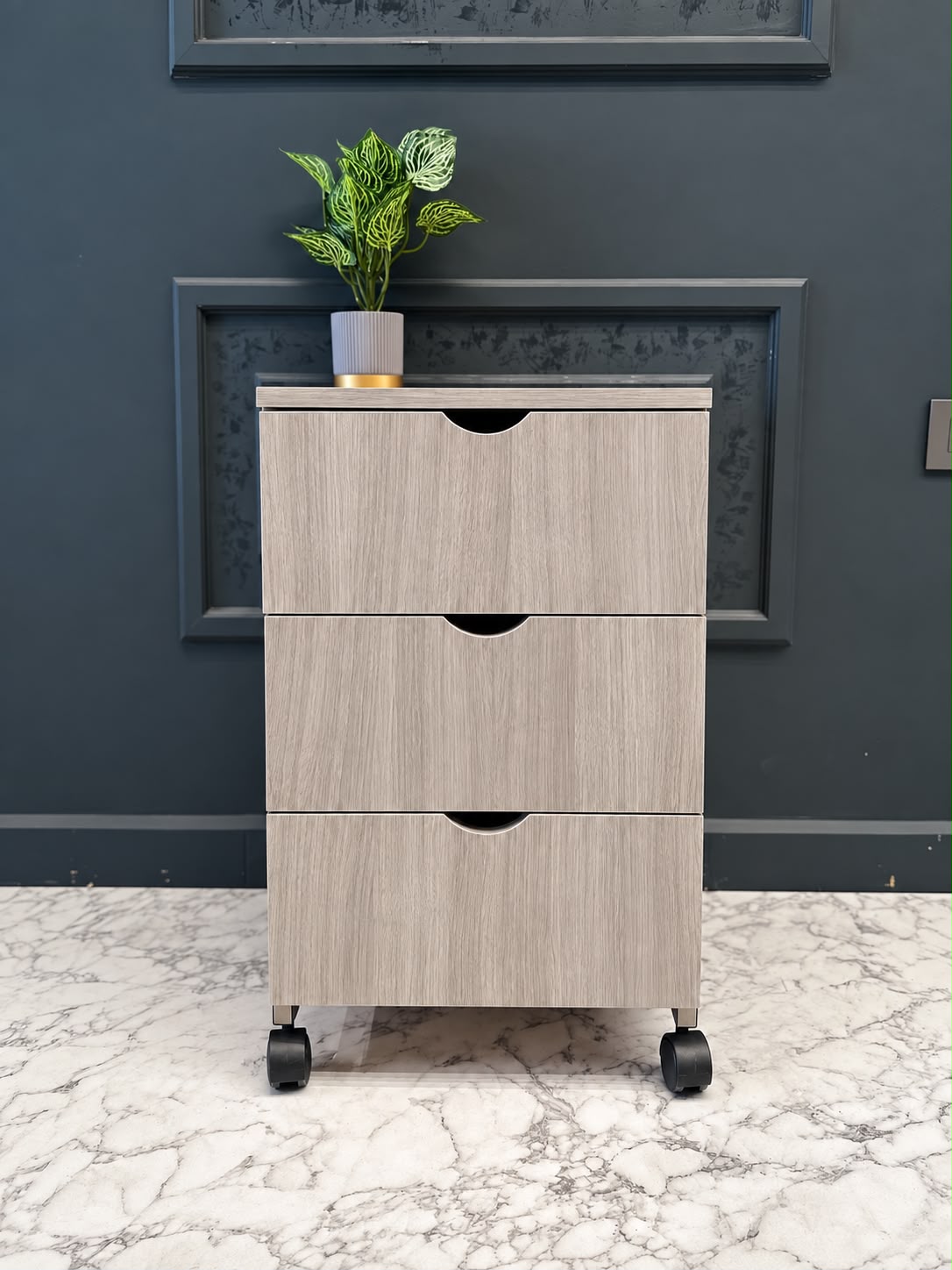 Comode 3 drawers فرزات