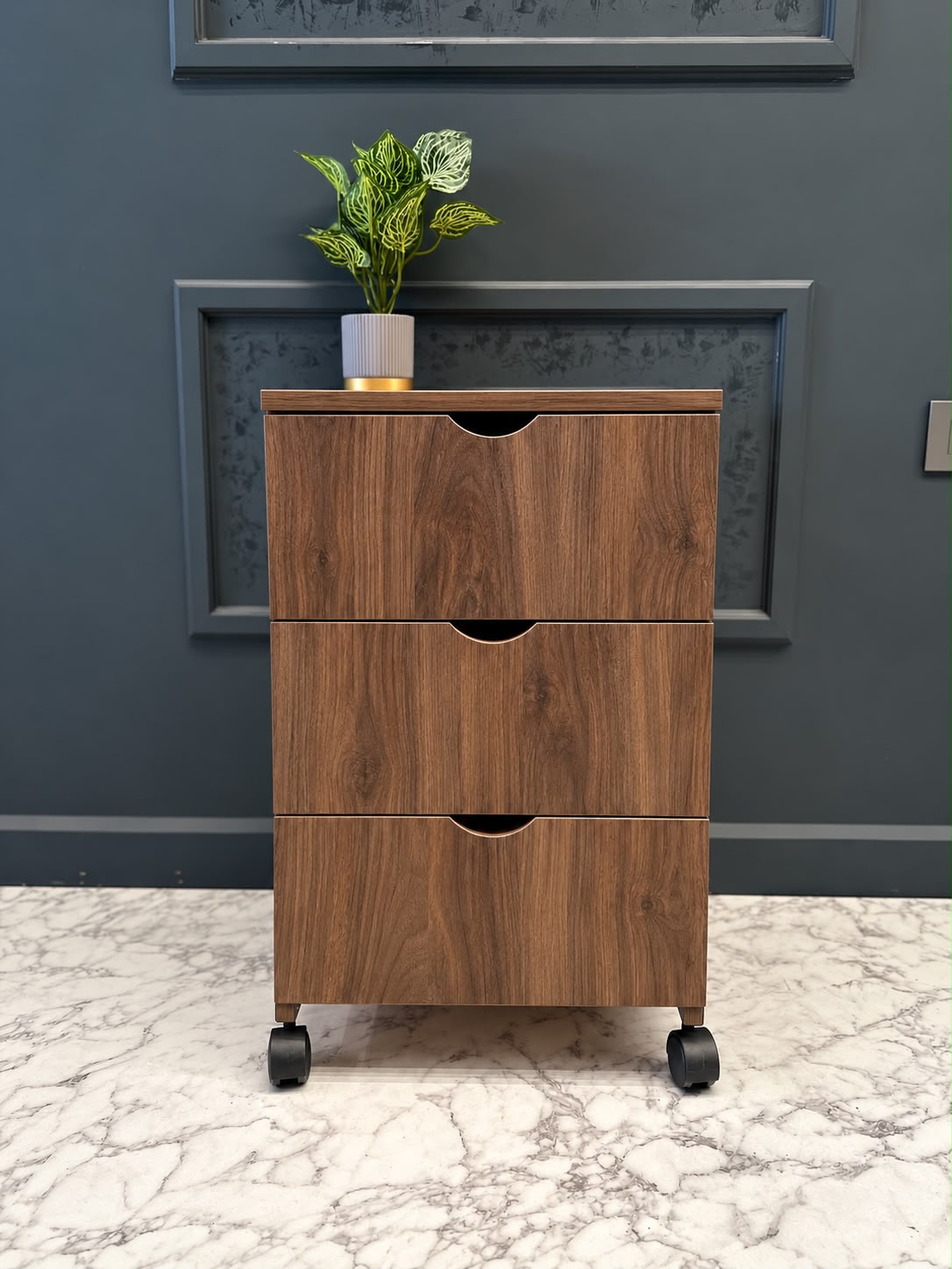 Comode 3 drawers فرزات